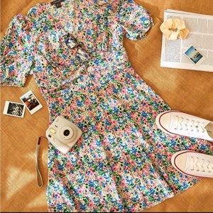 Floral dress adorable